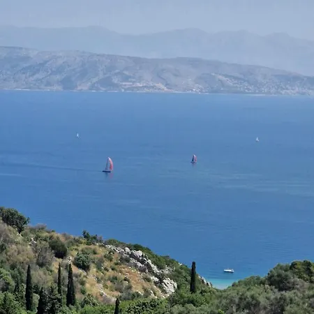 דירה Efi Loutses Anapaftíria