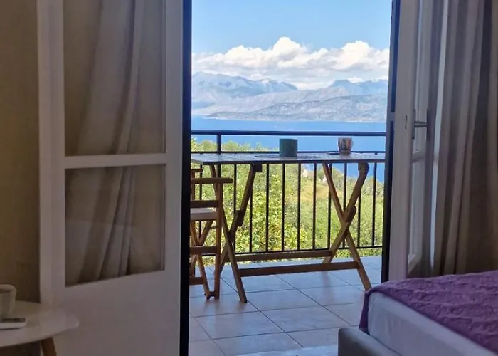 Efi Loutses Appartement Anapaftíria